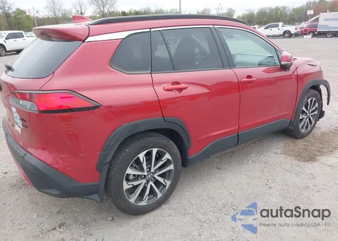 2022 Toyota Corolla Cross Xle из США, поврежденный, VIN 7MUDAABGXNV041289